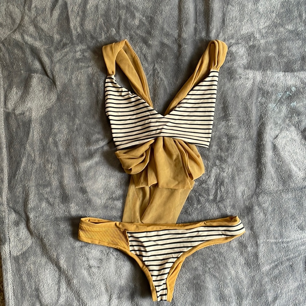 Boys + Arrows Bikini. Medium Bottoms and Large Top